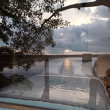 The Marina Treehouse Hamuliakovo
